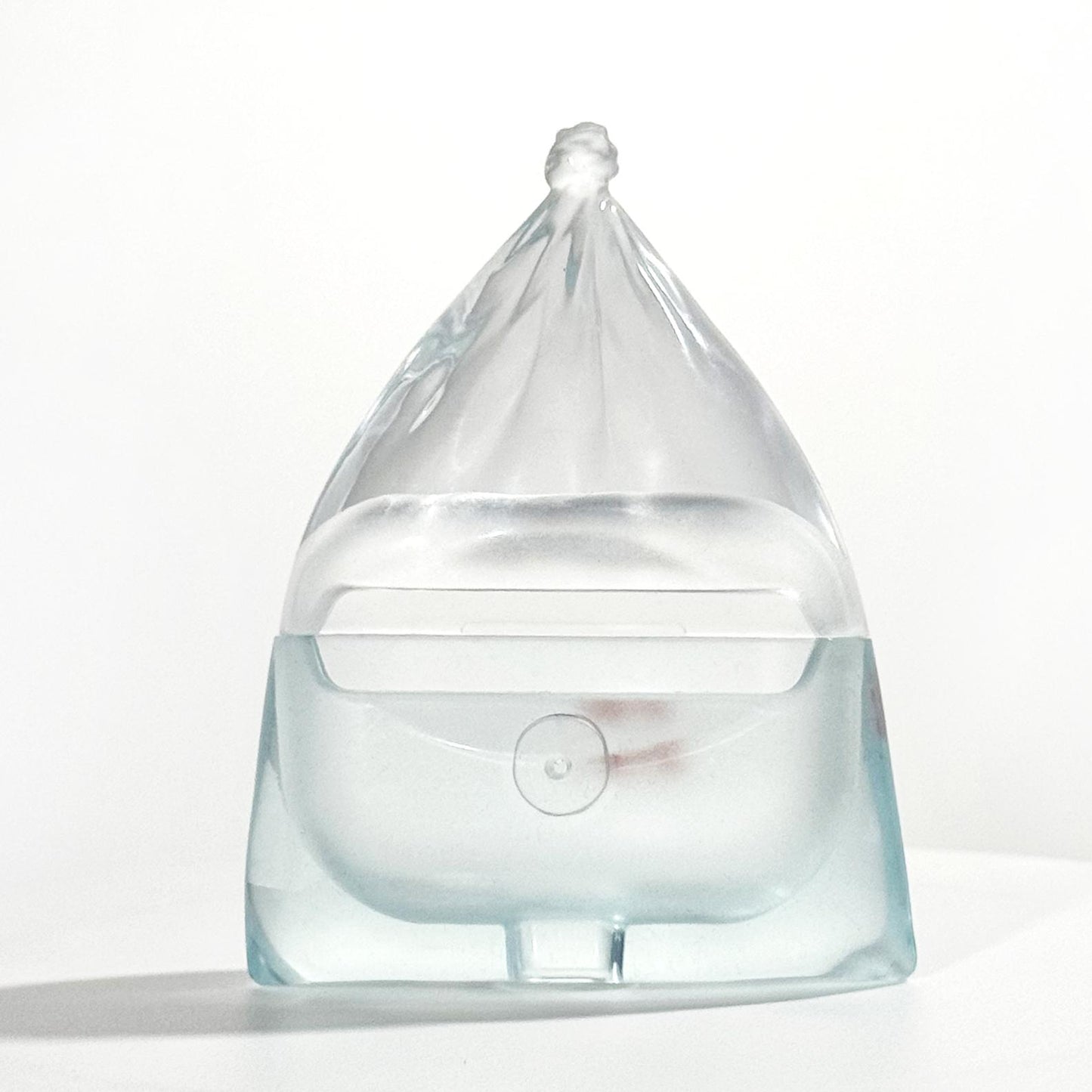 THE Three-dimensional Small Goldfish Transparent Apple AirpodsPro Case Cover