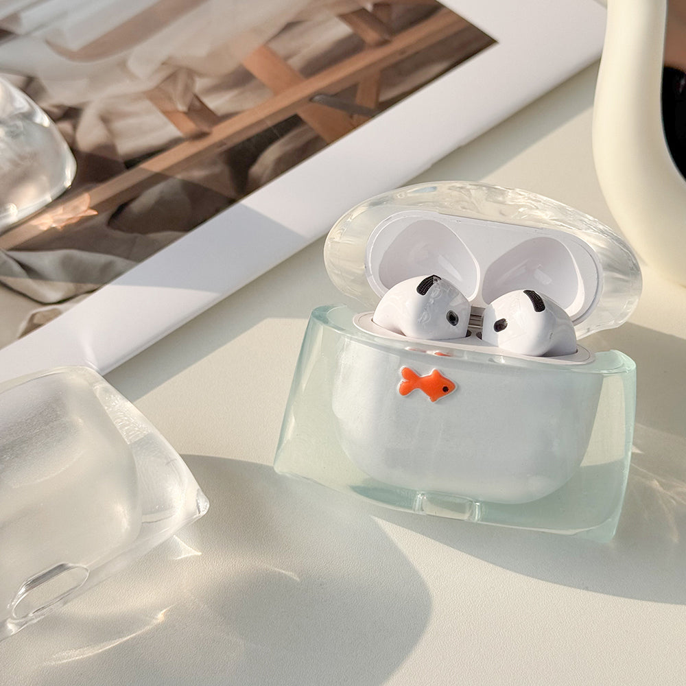 THE Three-dimensional Small Goldfish Transparent Apple AirpodsPro Case Cover